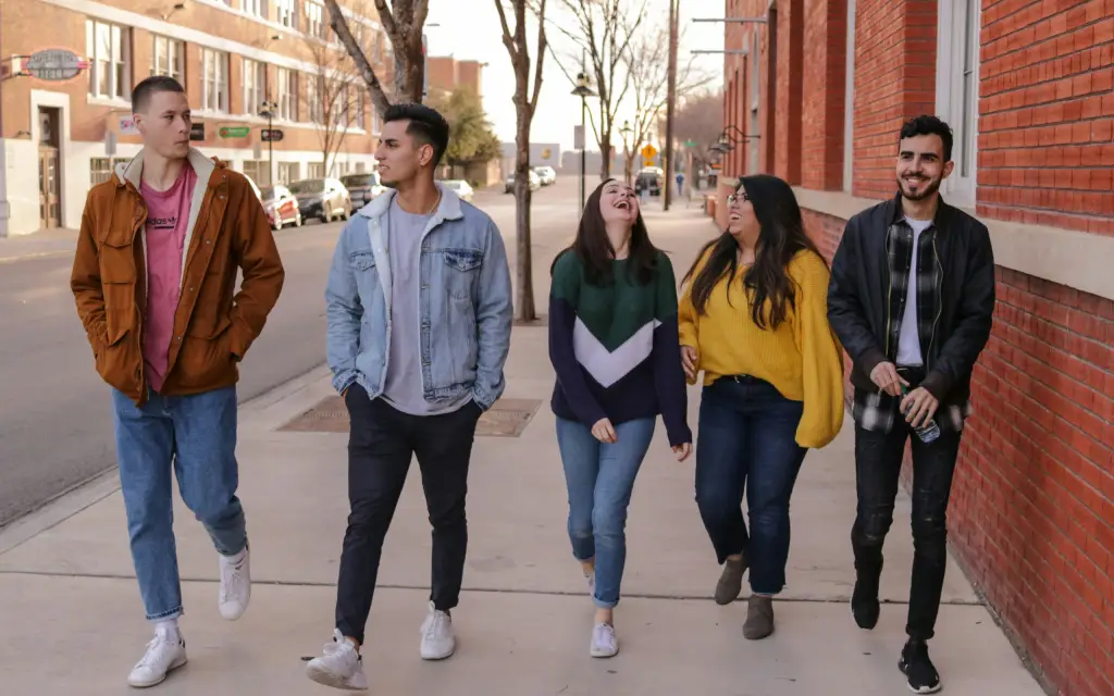 A Youth Pastor’s Guide to Reaching Public Schools